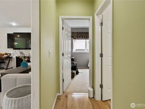 709 142nd Pl SW, Lynnwood WA 98087