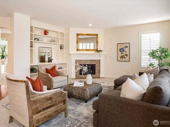 1206 S 36th Place, Renton WA 98055