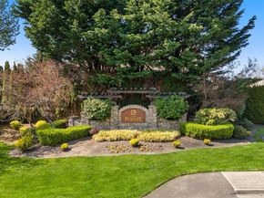 1206 S 36th Place, Renton WA 98055