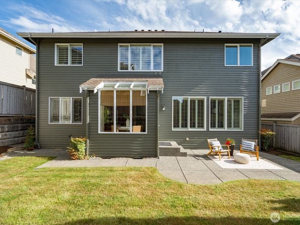 1206 S 36th Place, Renton WA 98055