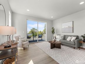 15726 40TH Avenue W A4, Lynnwood WA 98087