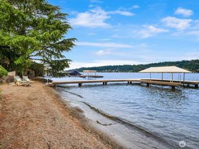 4406 193rd Avenue SE, Issaquah WA 98027