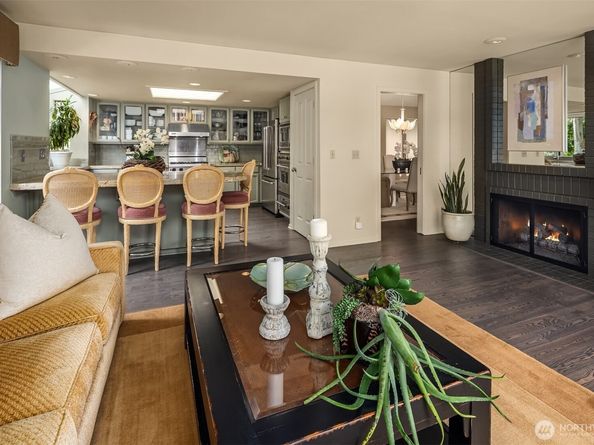 4406 193rd Avenue SE, Issaquah WA 98027