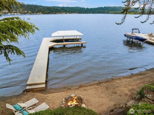 4406 193rd Avenue SE, Issaquah WA 98027