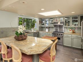 4406 193rd Avenue SE, Issaquah WA 98027