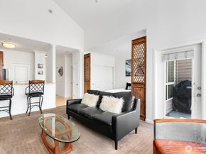 225 Logan Avenue S B355, Renton WA 98057