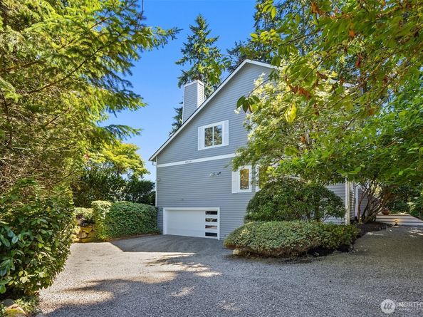 10668 NE Manor Lane, Bainbridge Island WA 98110