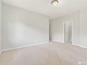 15518 129th Avenue NE, Woodinville WA 98072