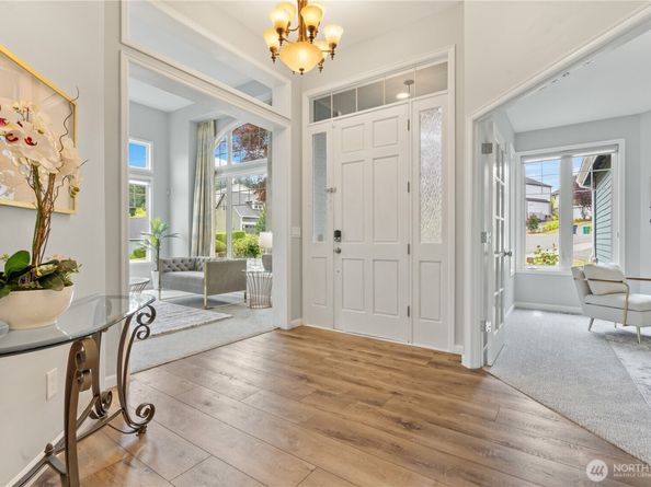 15518 129th Avenue NE, Woodinville WA 98072