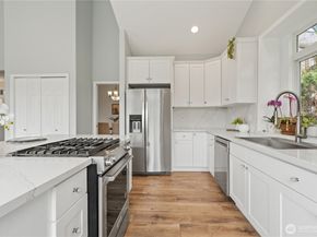 15518 129th Avenue NE, Woodinville WA 98072