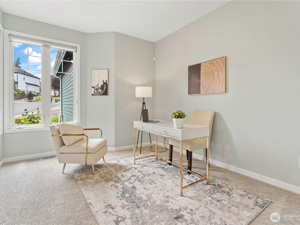15518 129th Avenue NE, Woodinville WA 98072