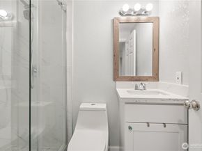 15518 129th Avenue NE, Woodinville WA 98072