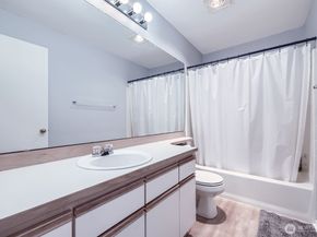 9210 Market Place F202, Lake Stevens WA 98258