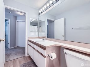 9210 Market Place F202, Lake Stevens WA 98258