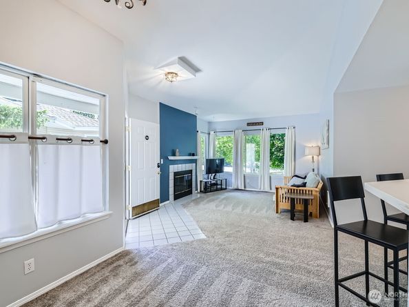 9210 Market Place F202, Lake Stevens WA 98258