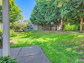 9210 Market Place F202, Lake Stevens WA 98258