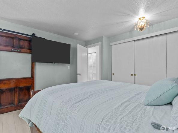6830 SE Arlington Place, Port Orchard WA 98367