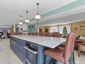 6830 SE Arlington Place, Port Orchard WA 98367