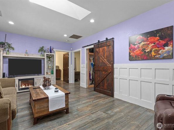 6830 SE Arlington Place, Port Orchard WA 98367