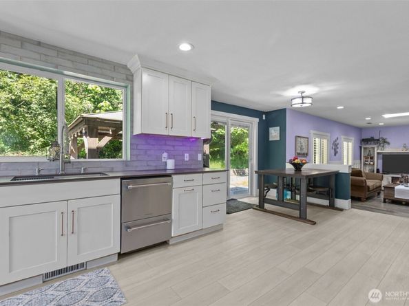6830 SE Arlington Place, Port Orchard WA 98367