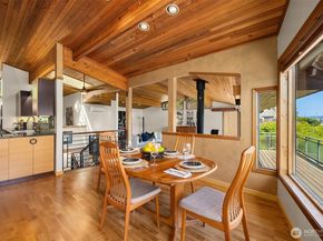 9882 Manitou Beach Drive NE, Bainbridge Island WA 98110