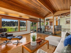 9882 Manitou Beach Drive NE, Bainbridge Island WA 98110