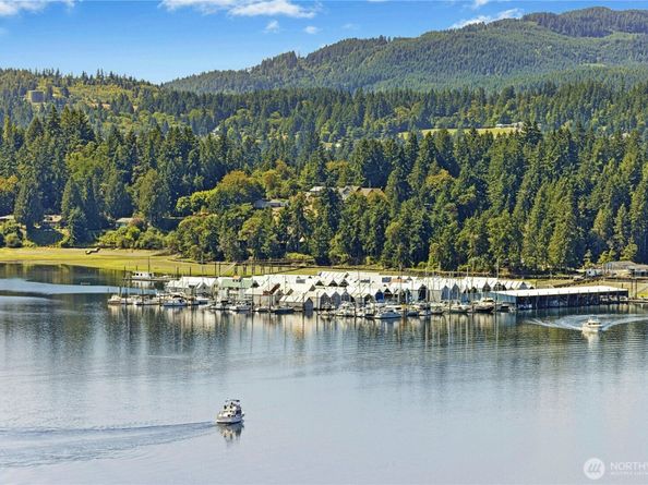 3347 Amak Lane, Bremerton WA 98310