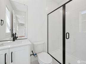 18814 99th Court NE A, Bothell WA 98011