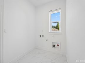 18814 99th Court NE A, Bothell WA 98011