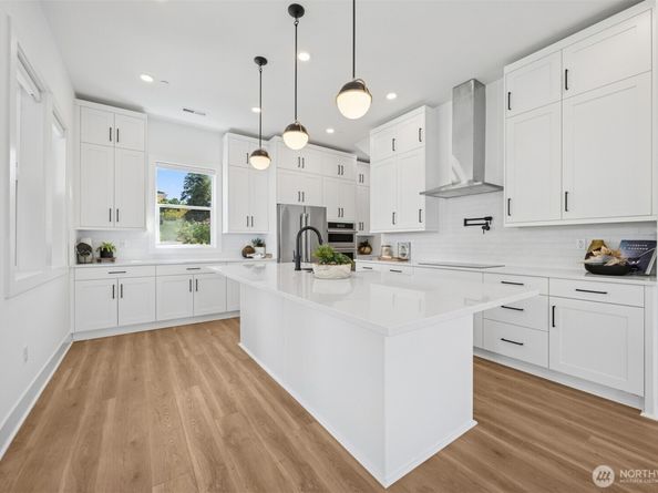 18814 99th Court NE A, Bothell WA 98011