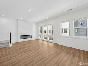 18814 99th Court NE A, Bothell WA 98011