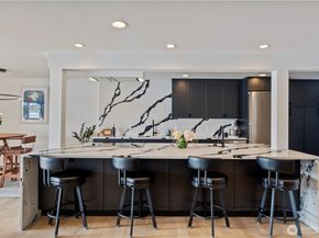 17514 NE 40th Place J3, Redmond WA 98052