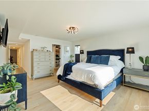 17514 NE 40th Place J3, Redmond WA 98052