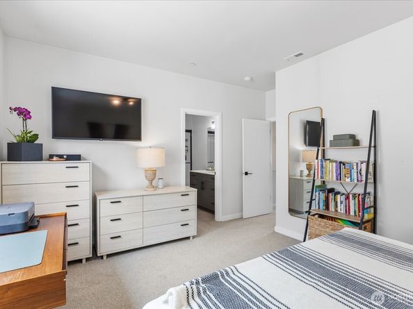 21511 50th Avenue W E, Mountlake Terrace WA 98043