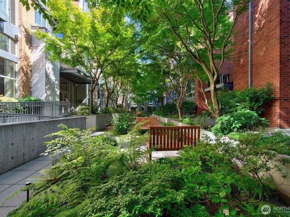 530 Broadway E 612, Seattle WA 98102