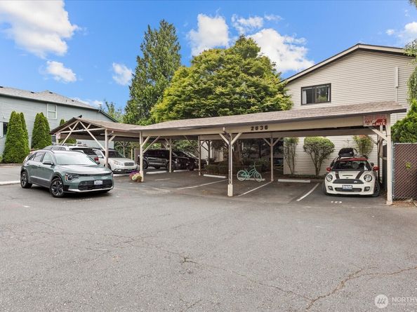 2636 22nd Avenue W 101, Seattle WA 98199