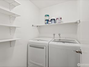 2636 22nd Avenue W 101, Seattle WA 98199