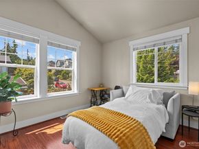 4252 Williams Avenue W, Seattle WA 98199