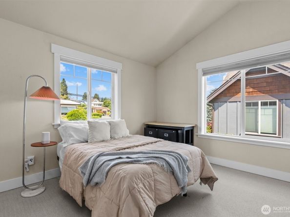 4252 Williams Avenue W, Seattle WA 98199