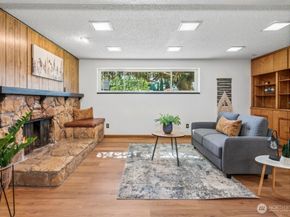 612 S 27th Court, Renton WA 98055