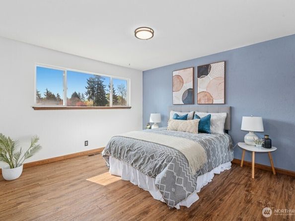 612 S 27th Court, Renton WA 98055