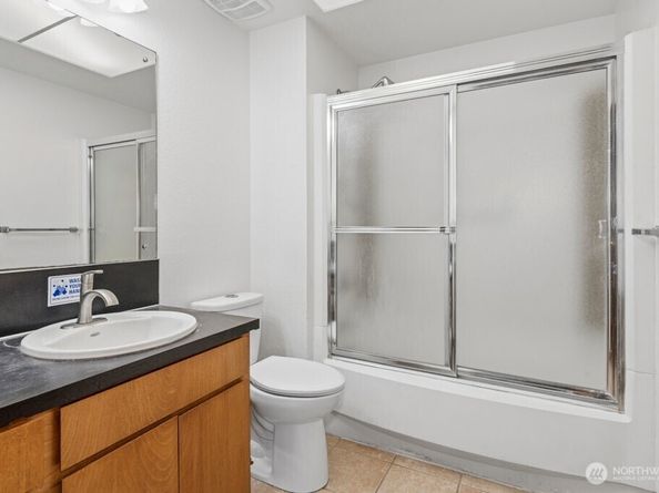 612 S 27th Court, Renton WA 98055