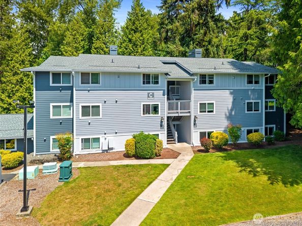 14010 NE 181st Place C102, Woodinville WA 98072