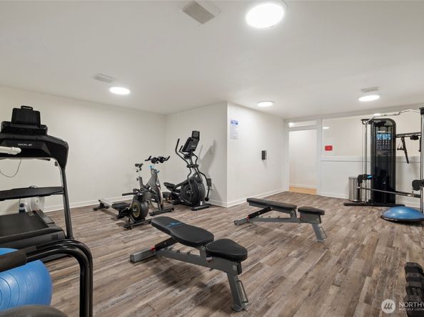 14010 NE 181st Place C102, Woodinville WA 98072