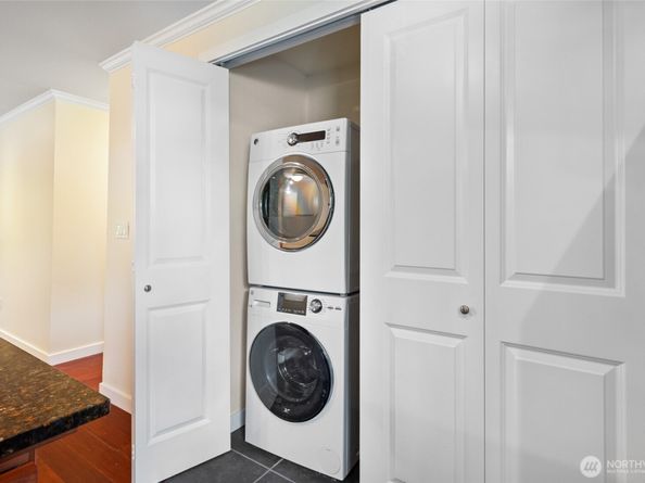 14010 NE 181st Place C102, Woodinville WA 98072