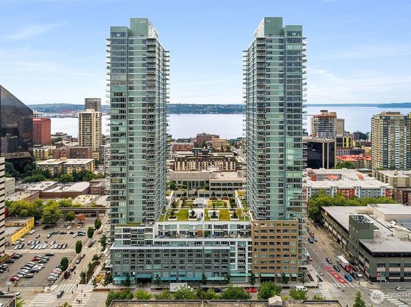 583 Battery Street 1405N, Seattle WA 98121