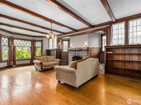 2507 Rucker Avenue, Everett WA 98201