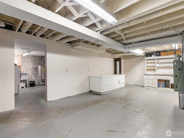 2507 Rucker Avenue, Everett WA 98201