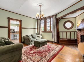 2507 Rucker Avenue, Everett WA 98201
