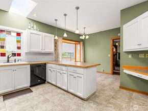 2507 Rucker Avenue, Everett WA 98201